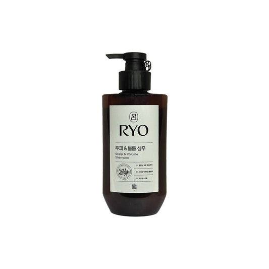 Brown shampoo bottle with RYO label on a white background. This nourishing formula reinforces hair roots, calms the scalp, controls excess oil, and provides natural volume, resulting in hair that feels refreshed and thickened.