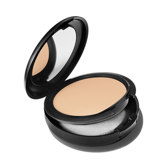 MAC Studio Fix Powder Plus Foundation NC20